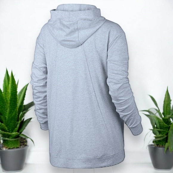 Nike Women’s Gym CLC Funnel Hoodie in Birch Grey with Seamed Pockets - Picture 3 of 16